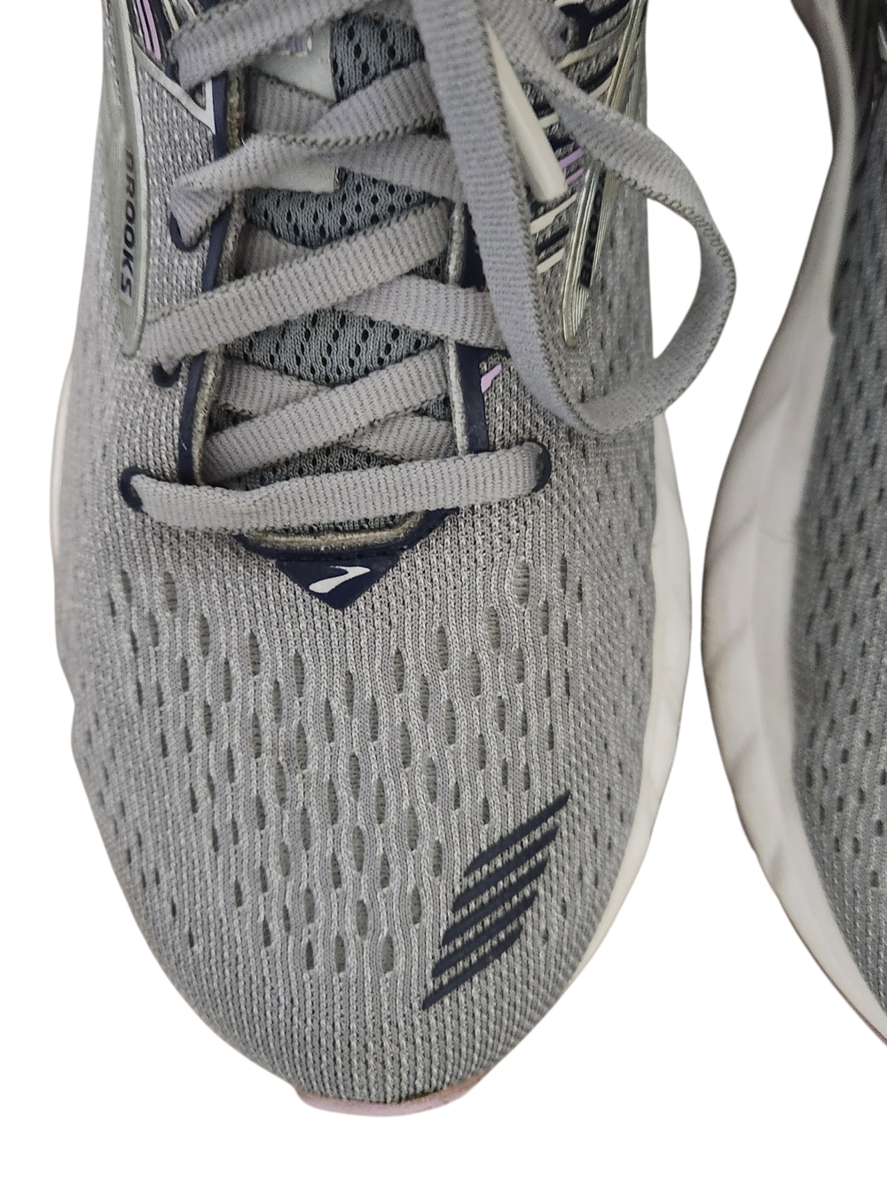 Brooks Adrenaline GTS 19 Running Shoes Womens 10.5B Gray 1202841B060 NO INSOLES - Picture 6 of 13
